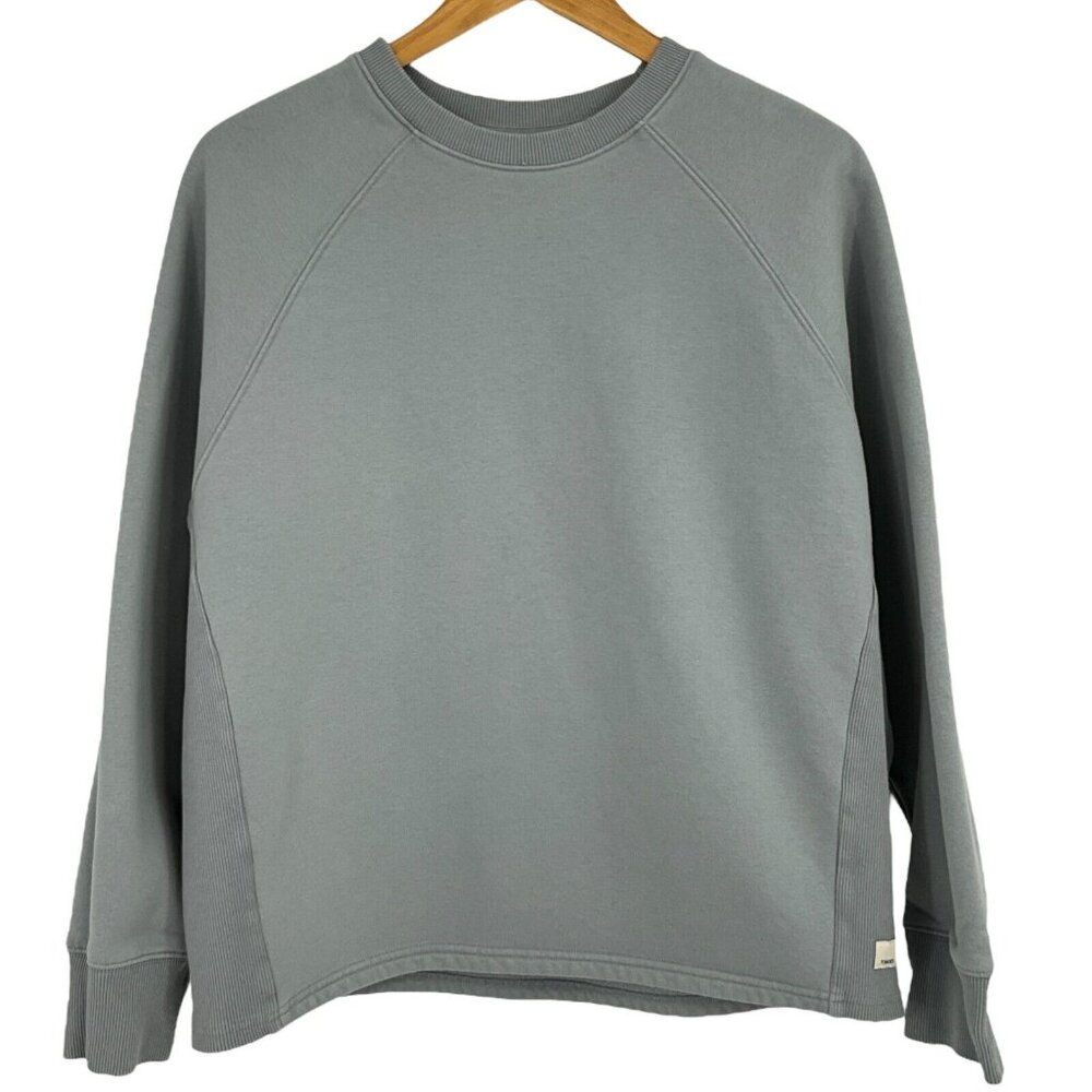 Vuori Gray Boxy Long Sleeve Sweatshirt